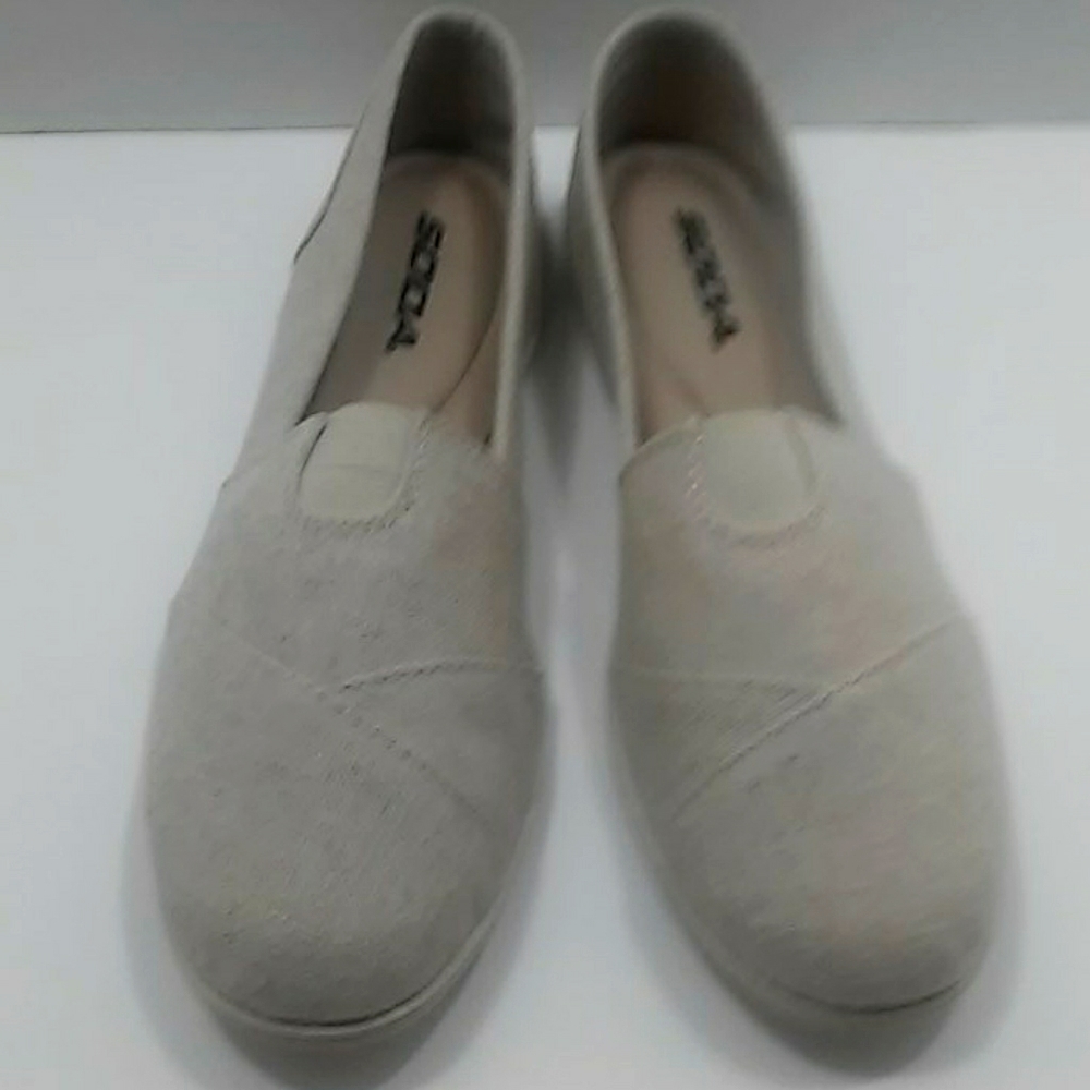 Women's Casual  Canvas Flats- New